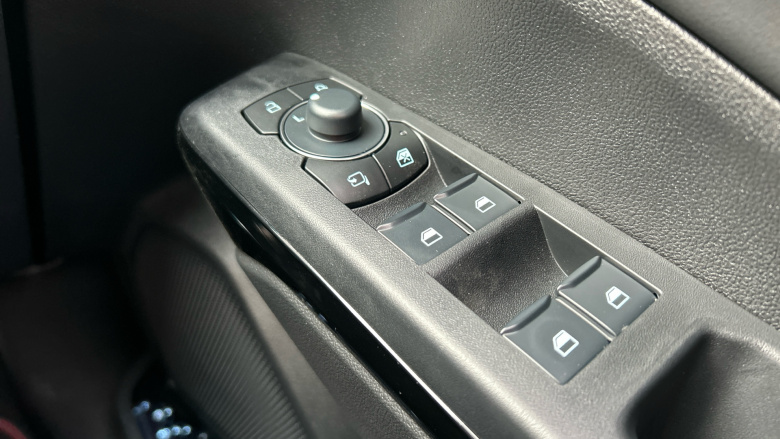 Ford Puma 1.0 EcoBoost Hybrid mHEV ST-Line X 5dr Petrol Hatchback